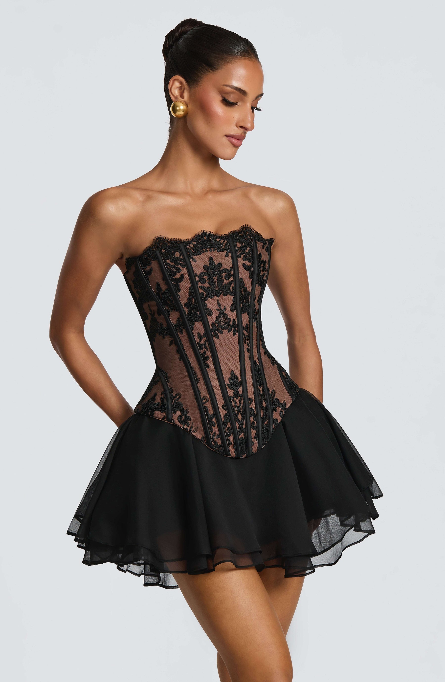 Nara Corset - Black Ryvelle