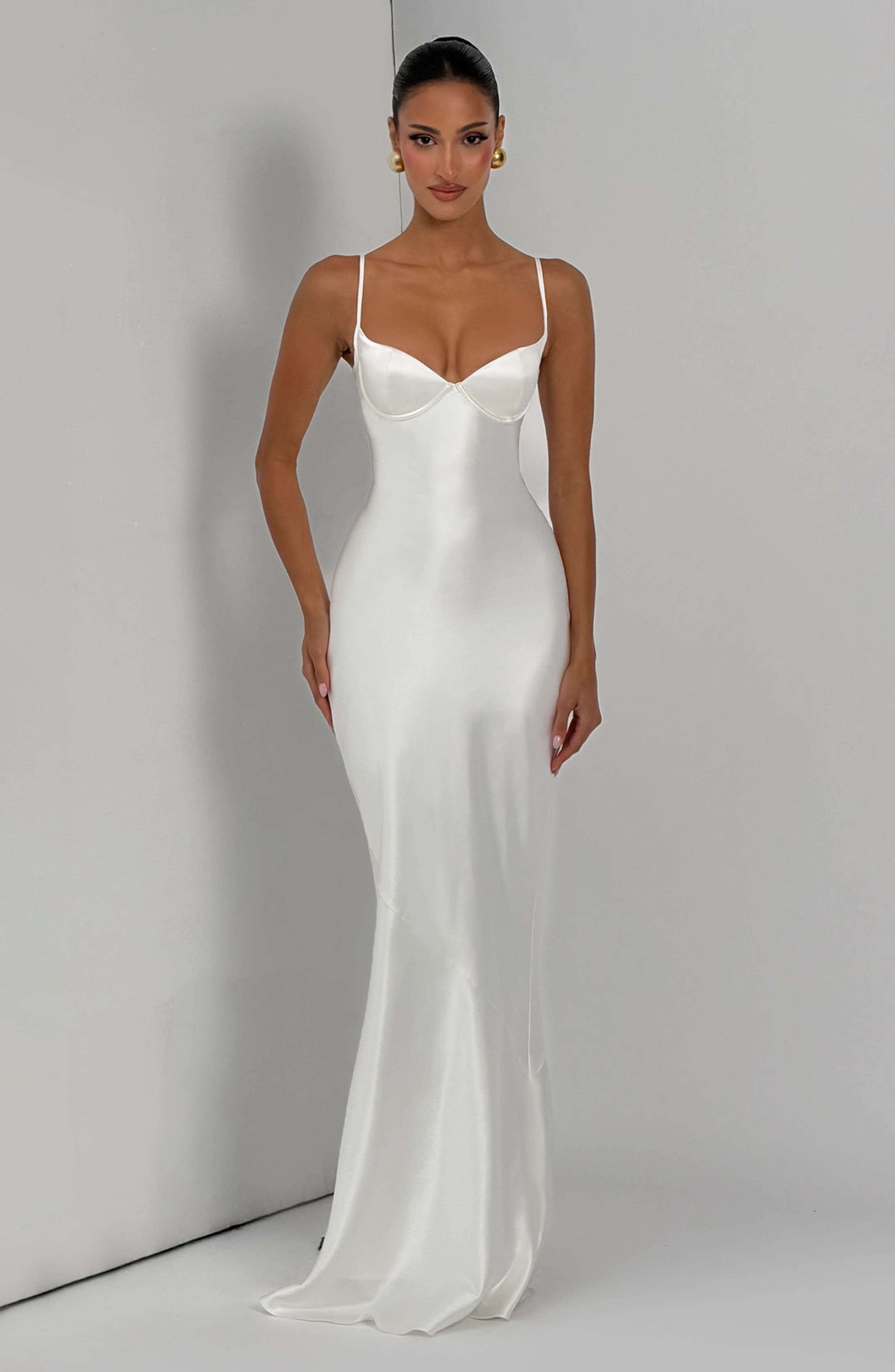 Amorette Maxi Dress - Ivory Ryvelle