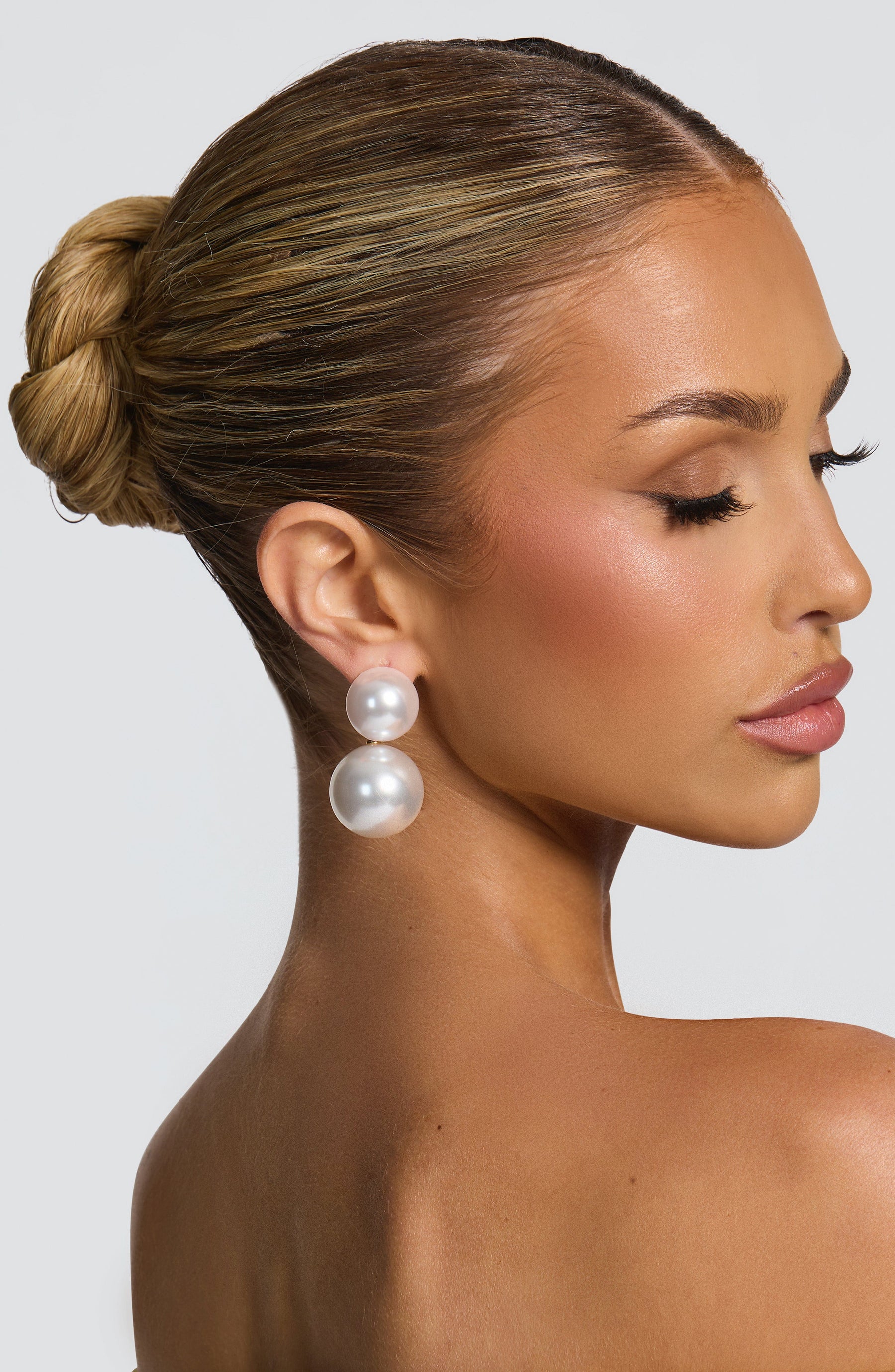 Aria Earrings - Pearl T.I