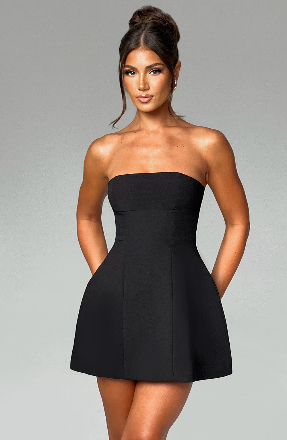 Asha Mini Dress - Black M.T