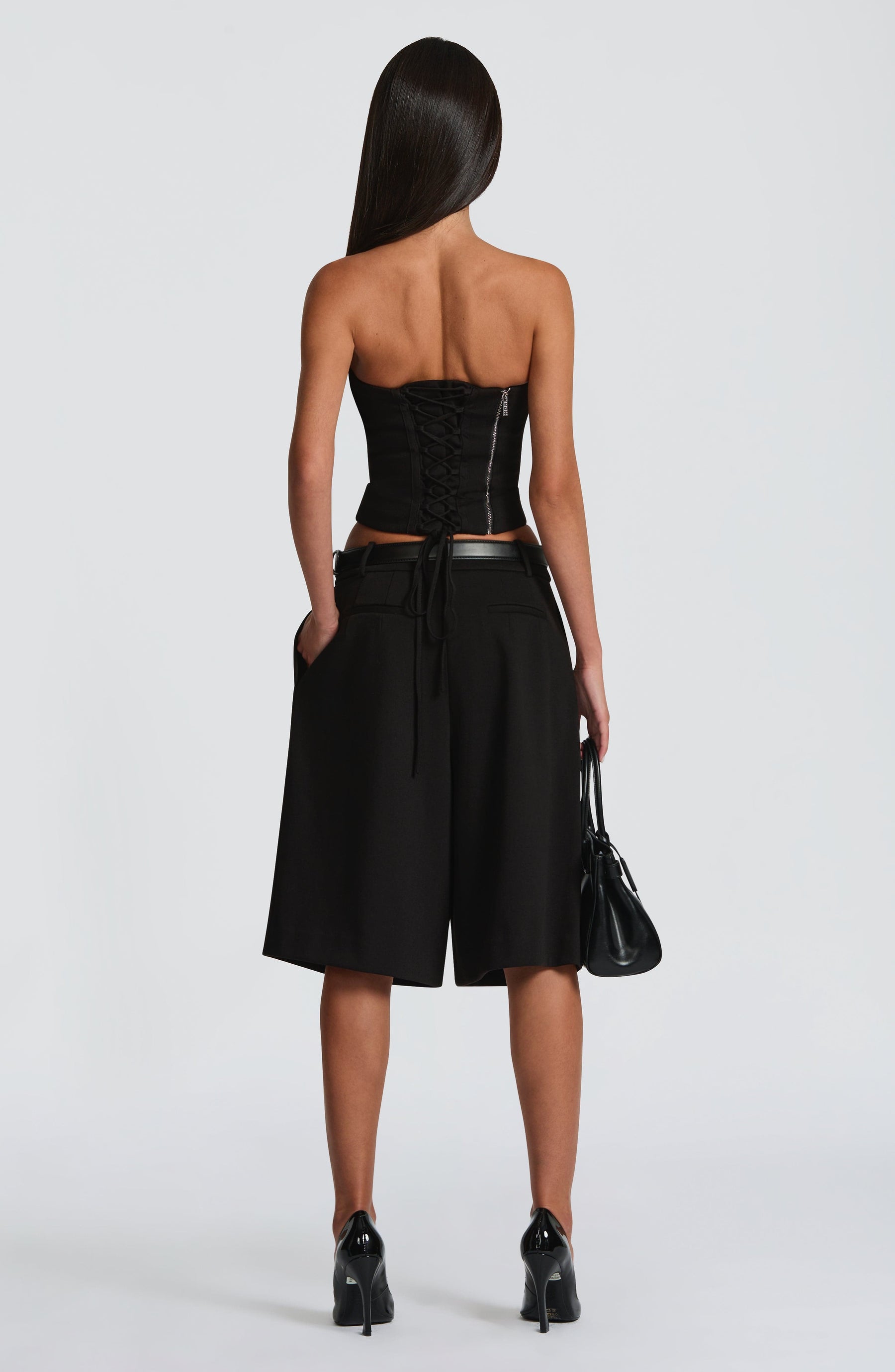 Ausra Bermuda Shorts - Black S.M