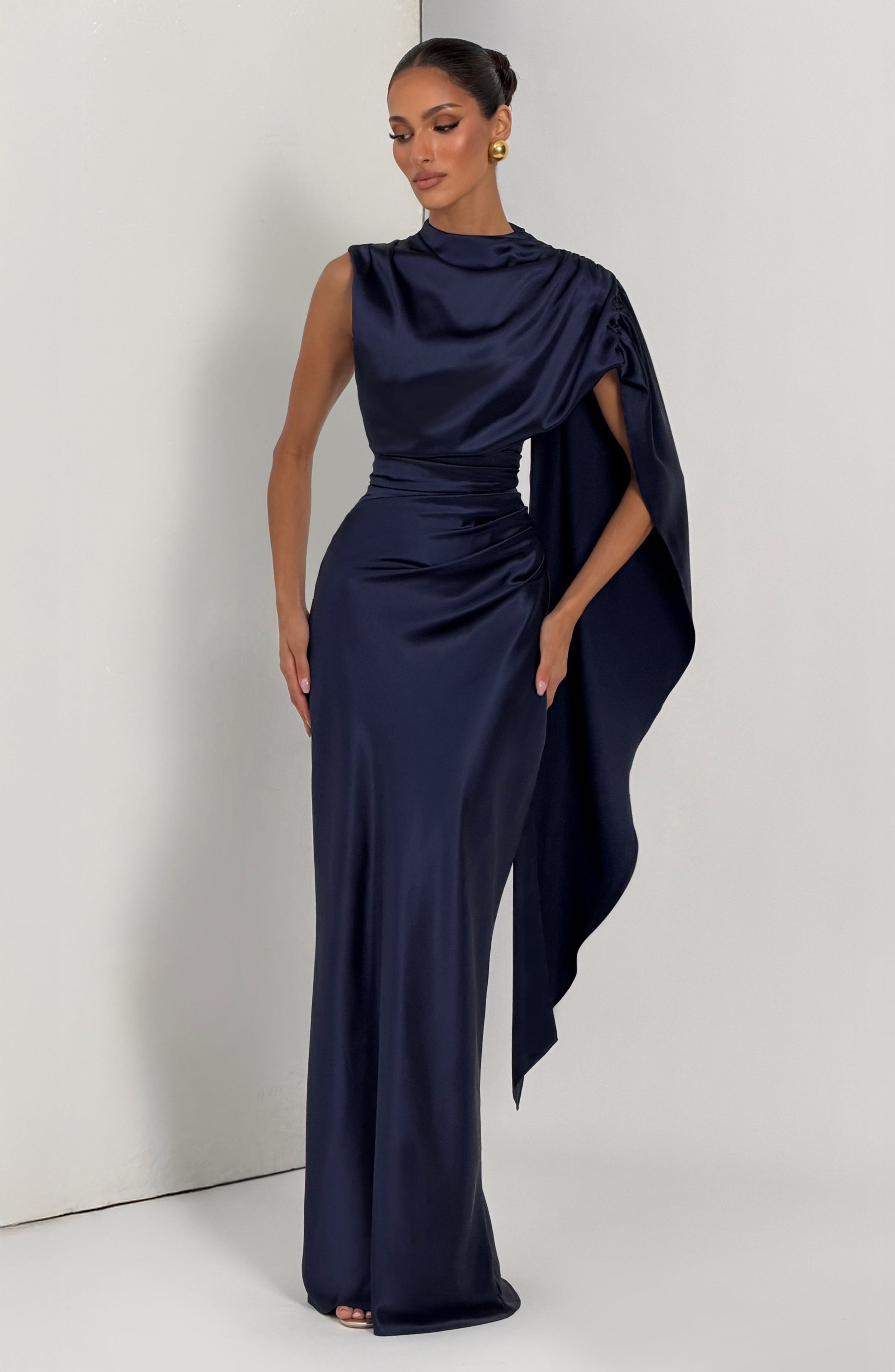 Avendra Maxi Dress - Navy M.T
