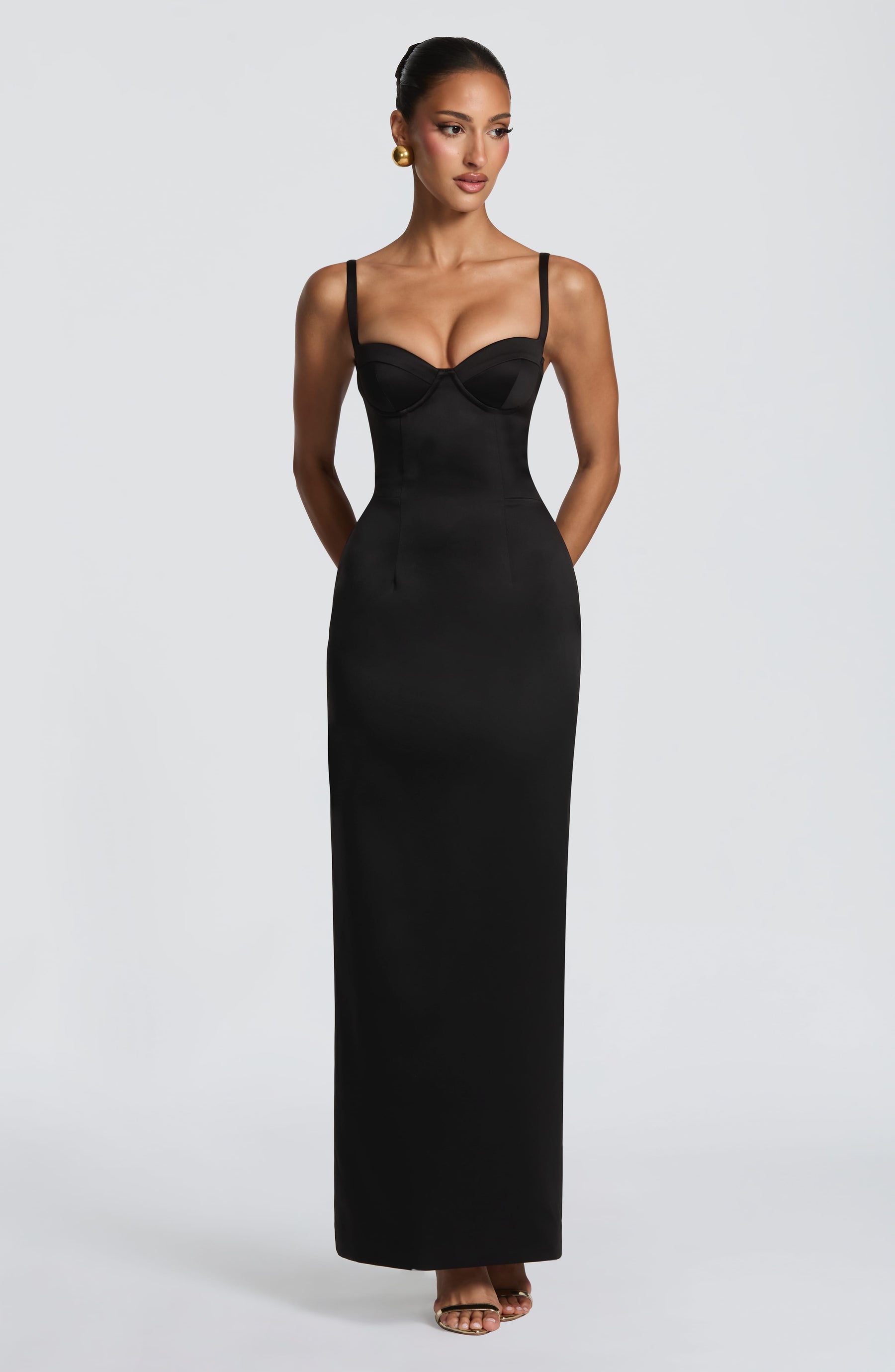 Bennett Maxi Dress - Black R.F