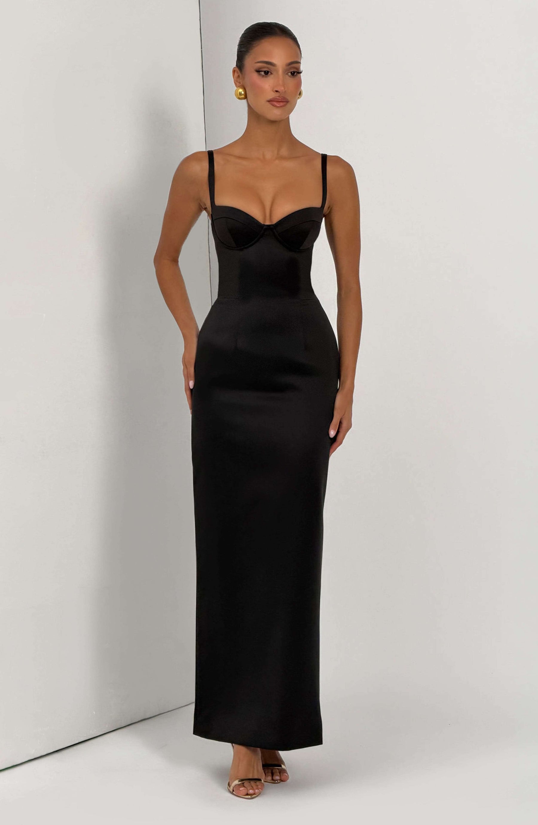 Bennett Maxi Dress - Black R.F
