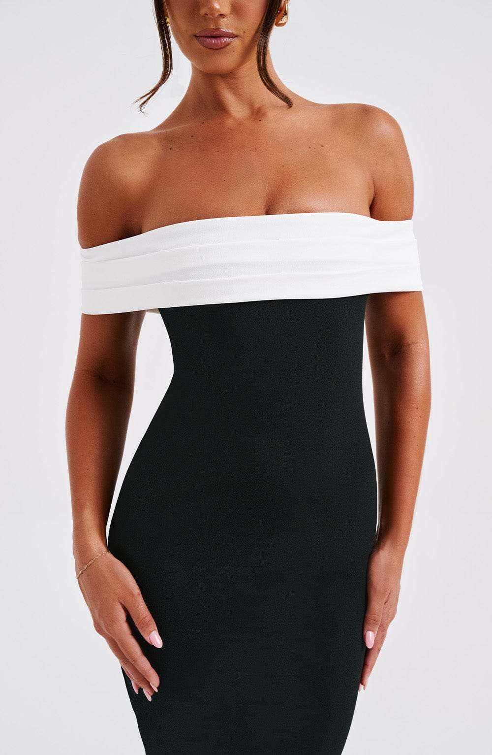 Bex Midi Dress - Black/White M.T