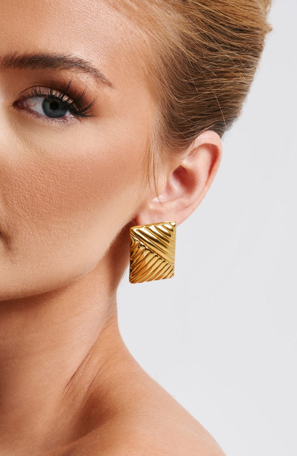 Bronte Earrings - Gold T.I
