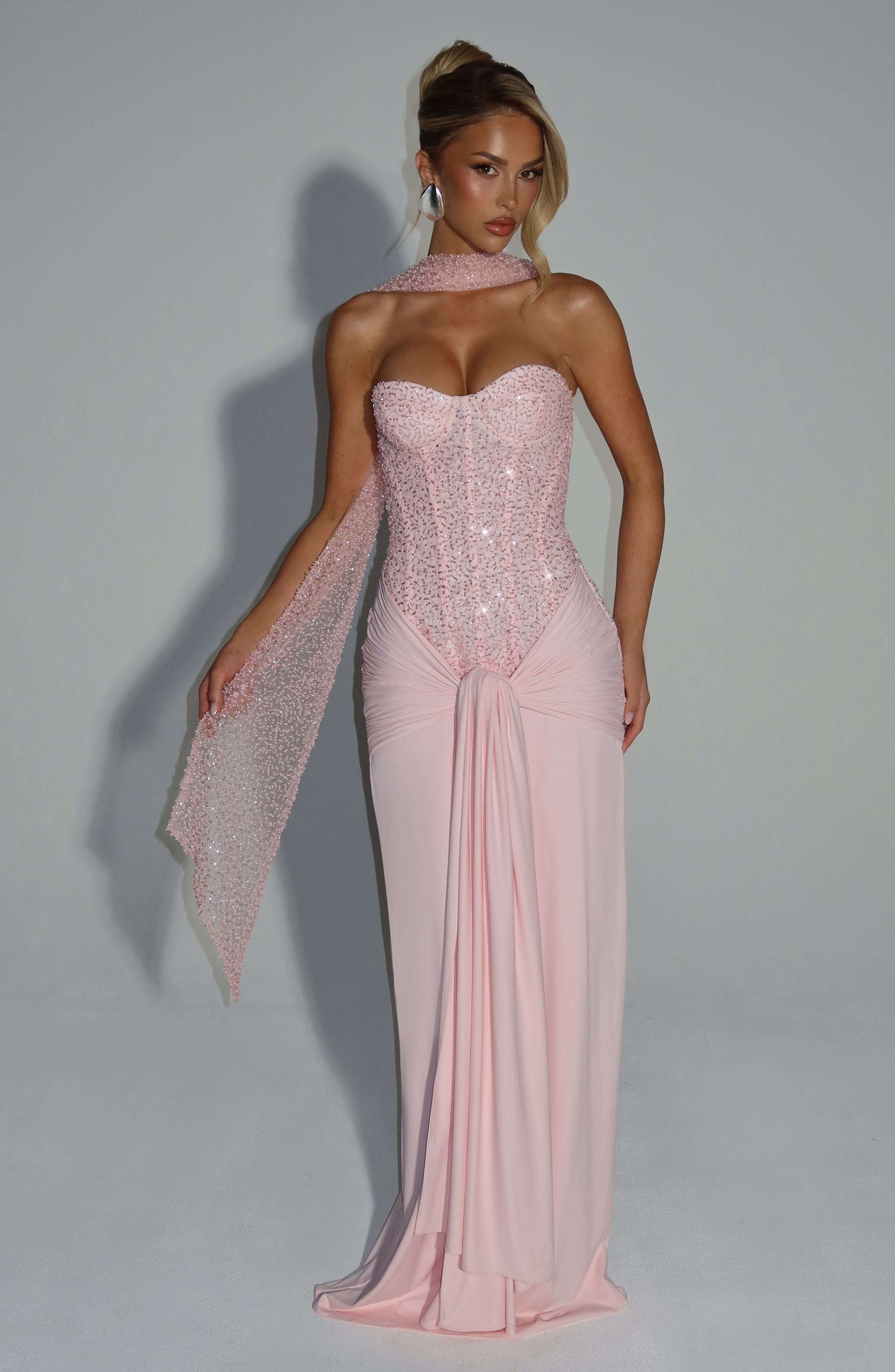 Carina Maxi Dress - Blush Ryvelle