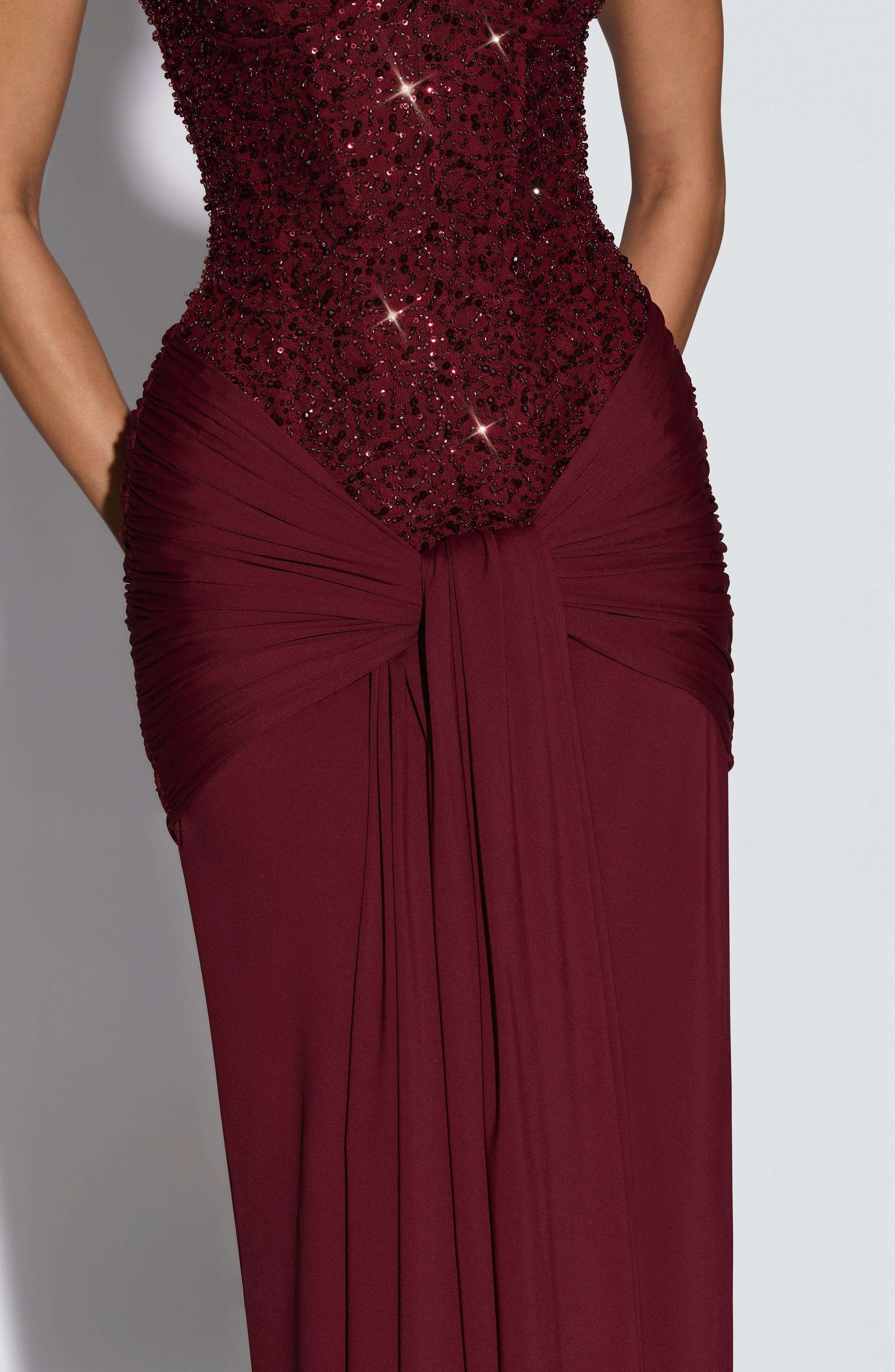 Carina Maxi Dress - Burgundy Ryvelle