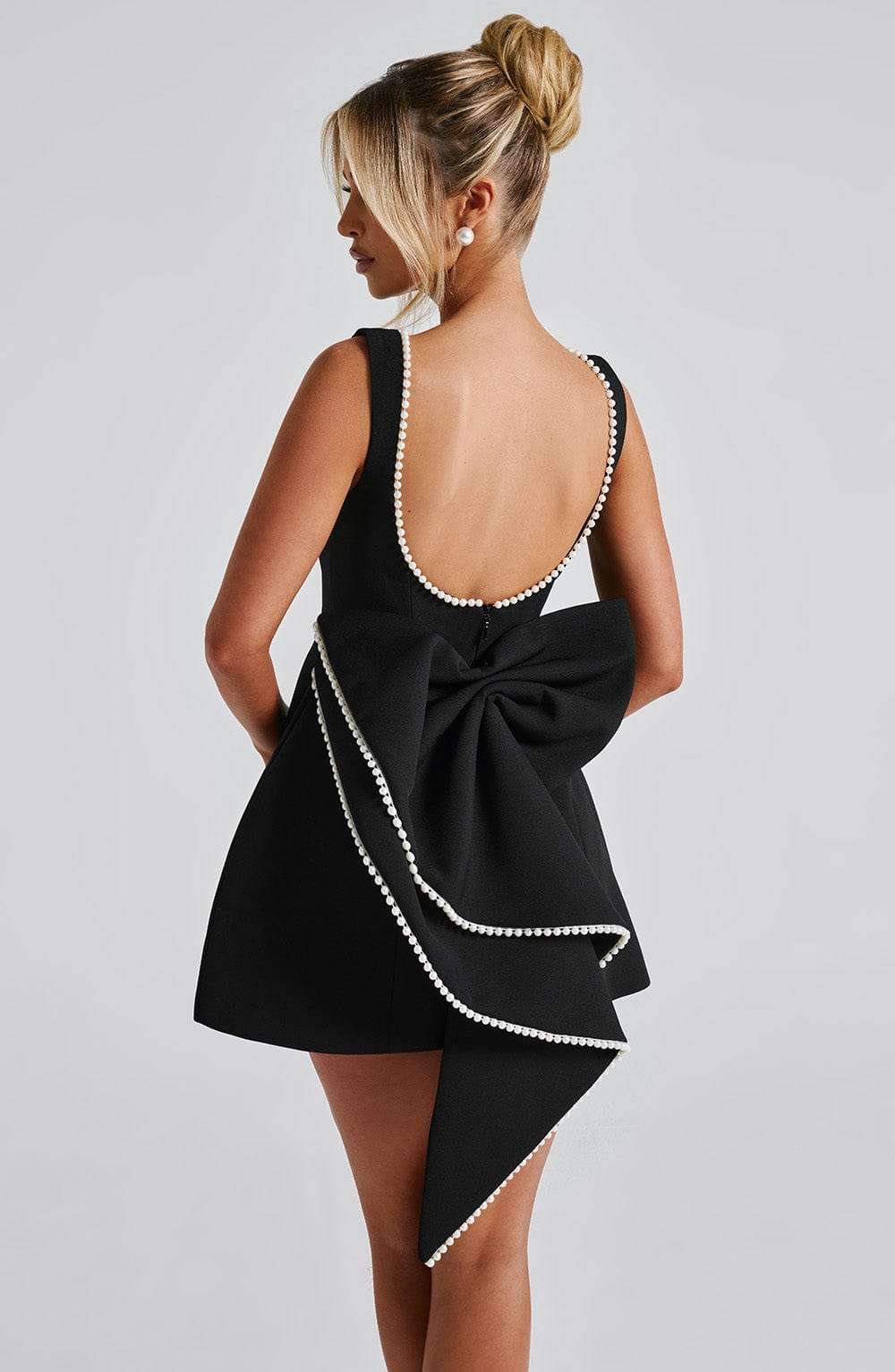 Carrie Mini Dress - Black Ryvelle