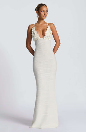 Celaena Maxi Dress - Ivory Ryvelle