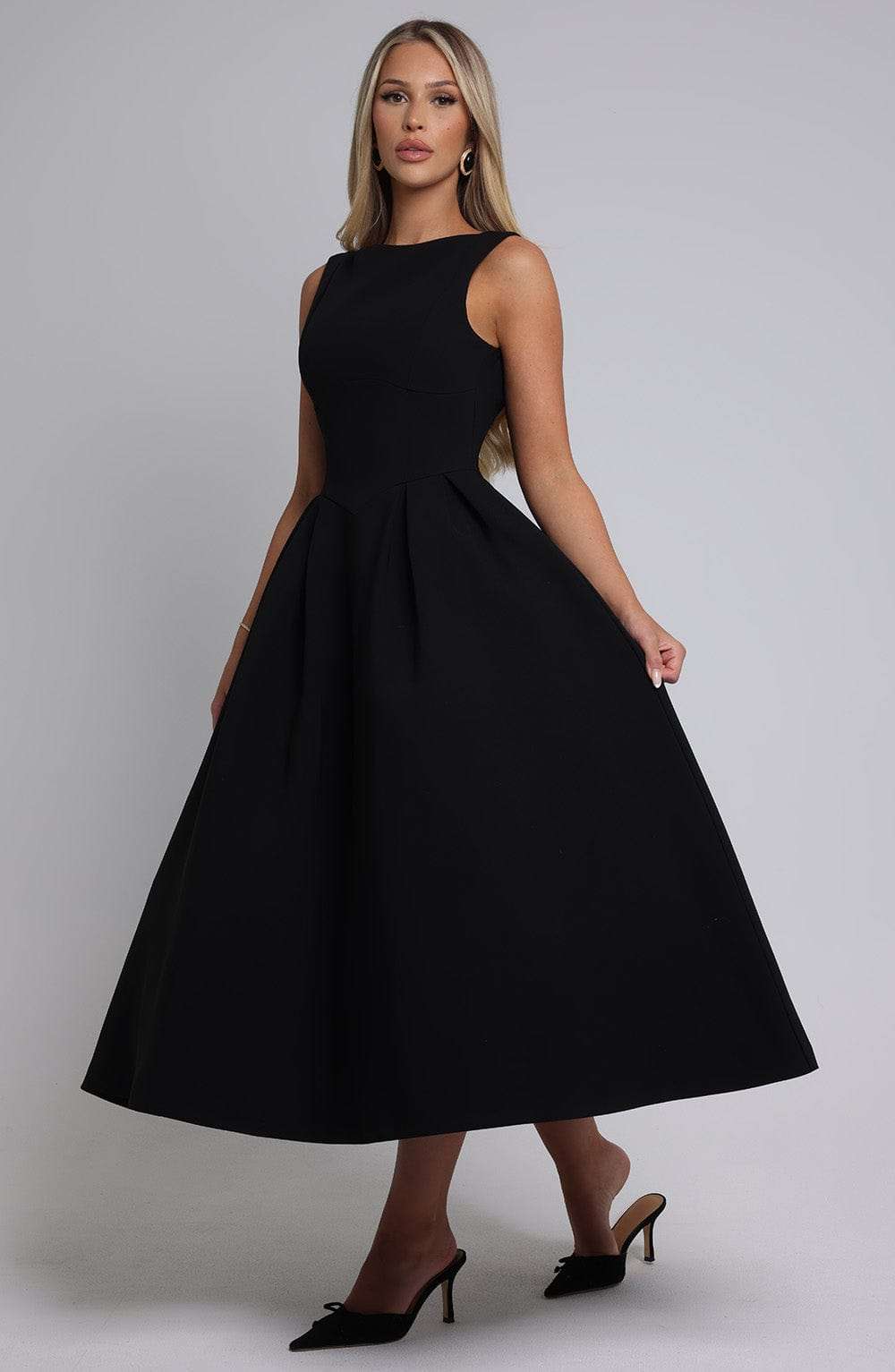 Clarabella Midi Dress - Black Ryvelle