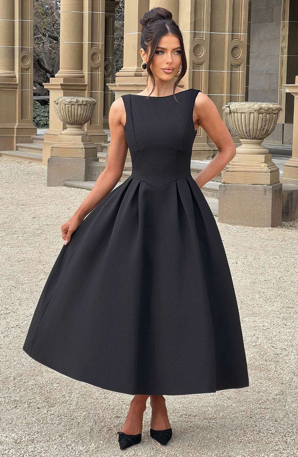 Clarabella Midi Dress - Black Ryvelle