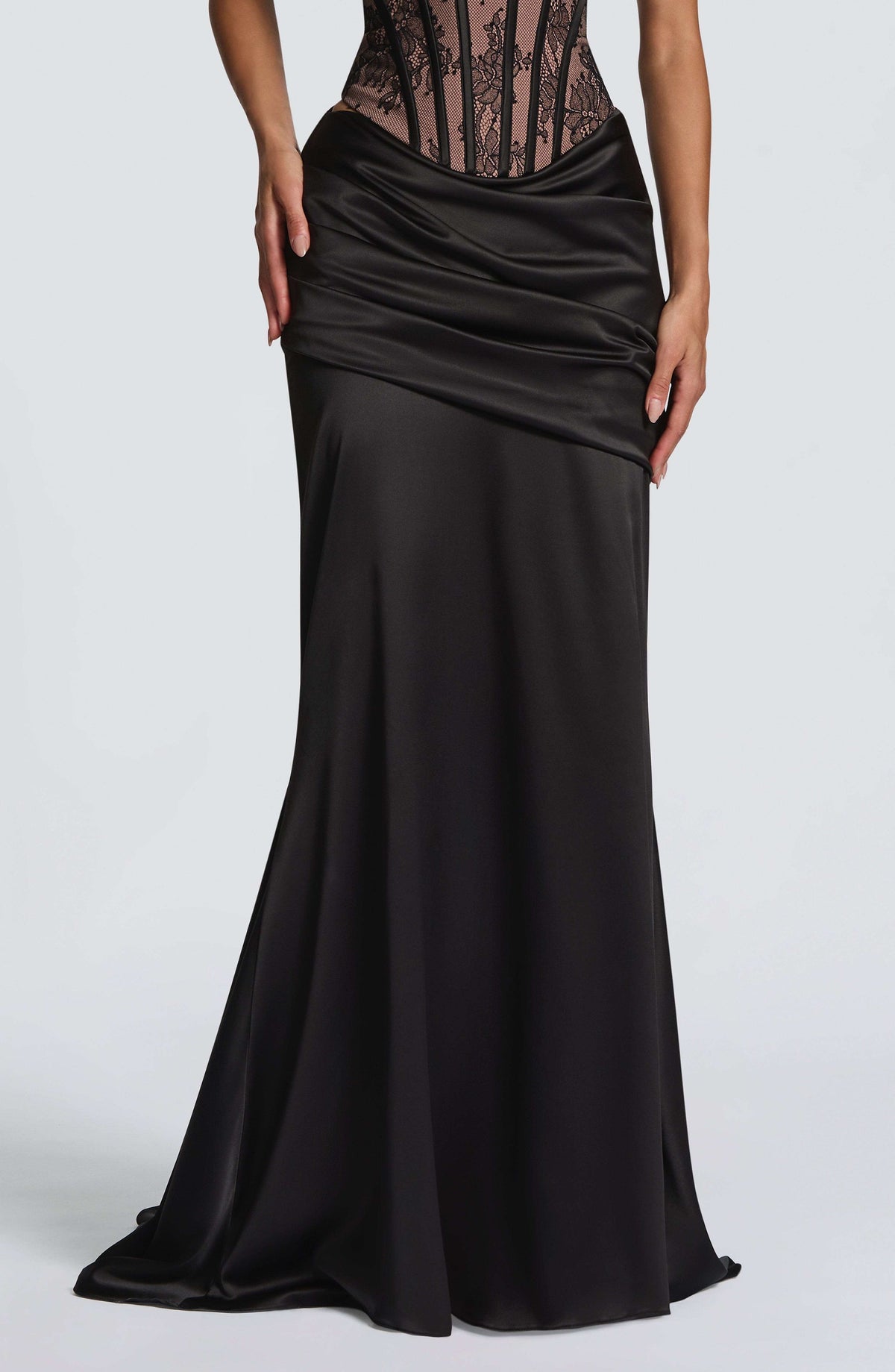 Claudette Maxi Skirt - Black Ryvelle