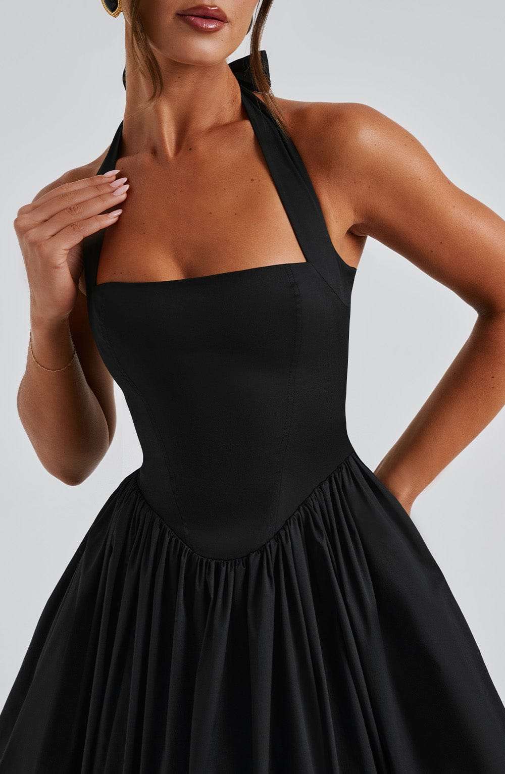 Cressida Midi Dress - Black Ryvelle