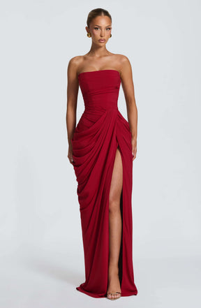 Cyra Maxi Dress - Deep Red Ryvelle