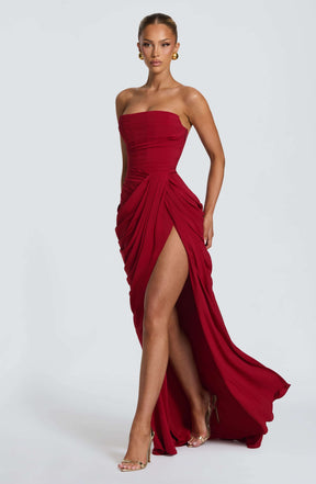 Cyra Maxi Dress - Deep Red Ryvelle
