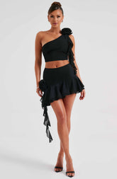 Daina Mini Skirt - Black Ryvelle