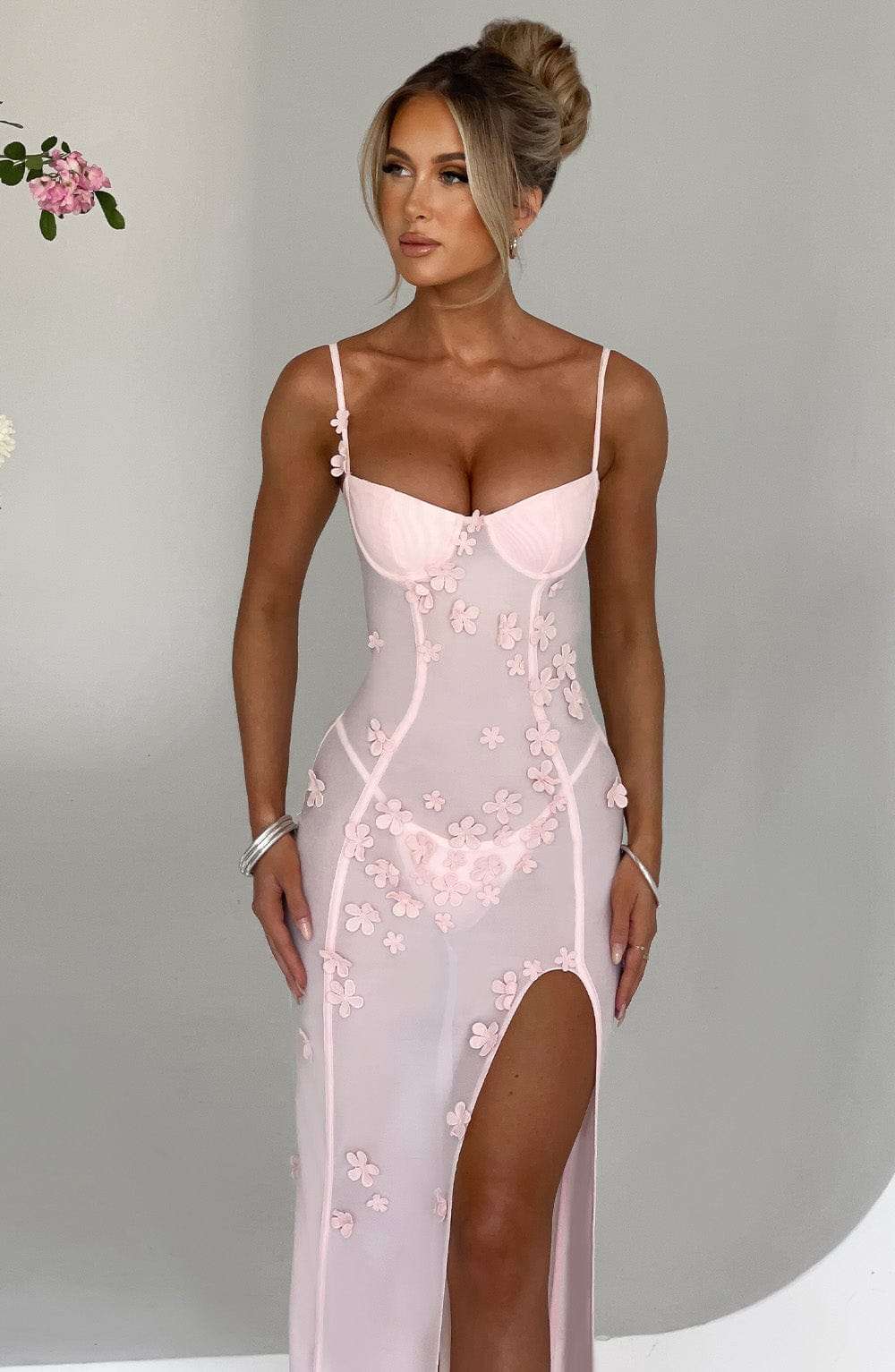 Dalary Maxi Dress - Blush Ryvelle