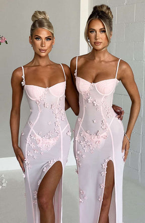 Dalary Maxi Dress - Blush Ryvelle