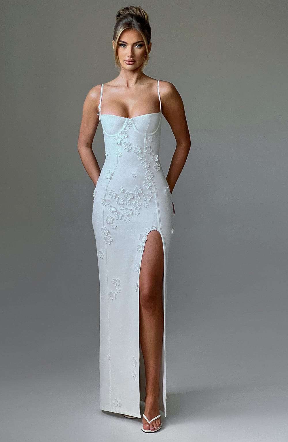 Dalary Maxi Dress - Ivory Lined Ryvelle