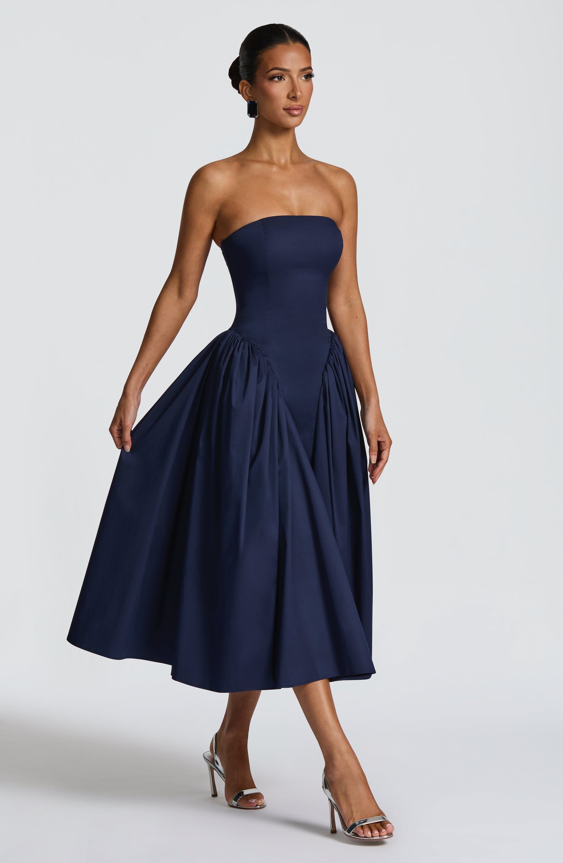Darla Midi Dress - Navy Ryvelle