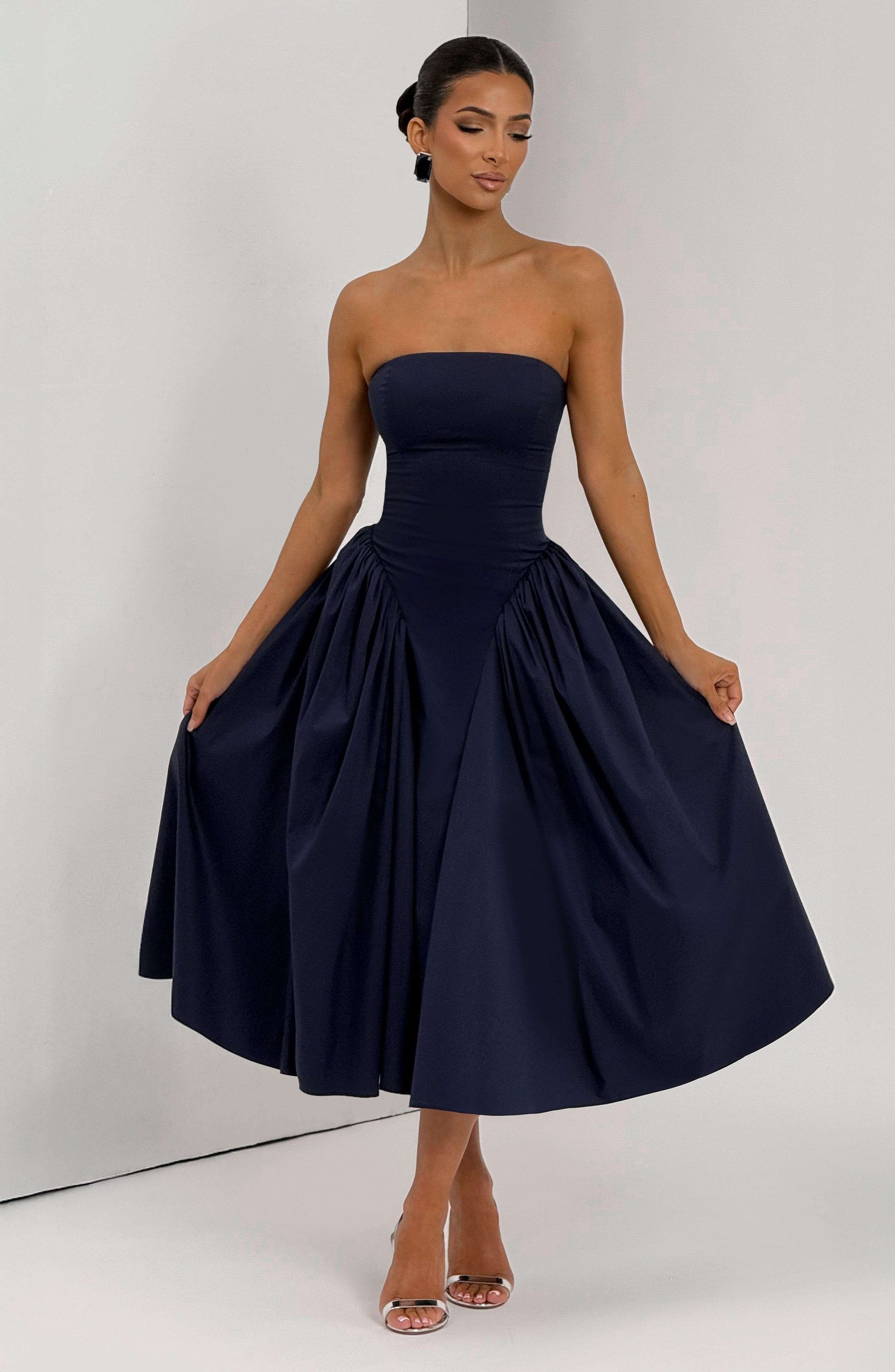 Darla Midi Dress - Navy Ryvelle