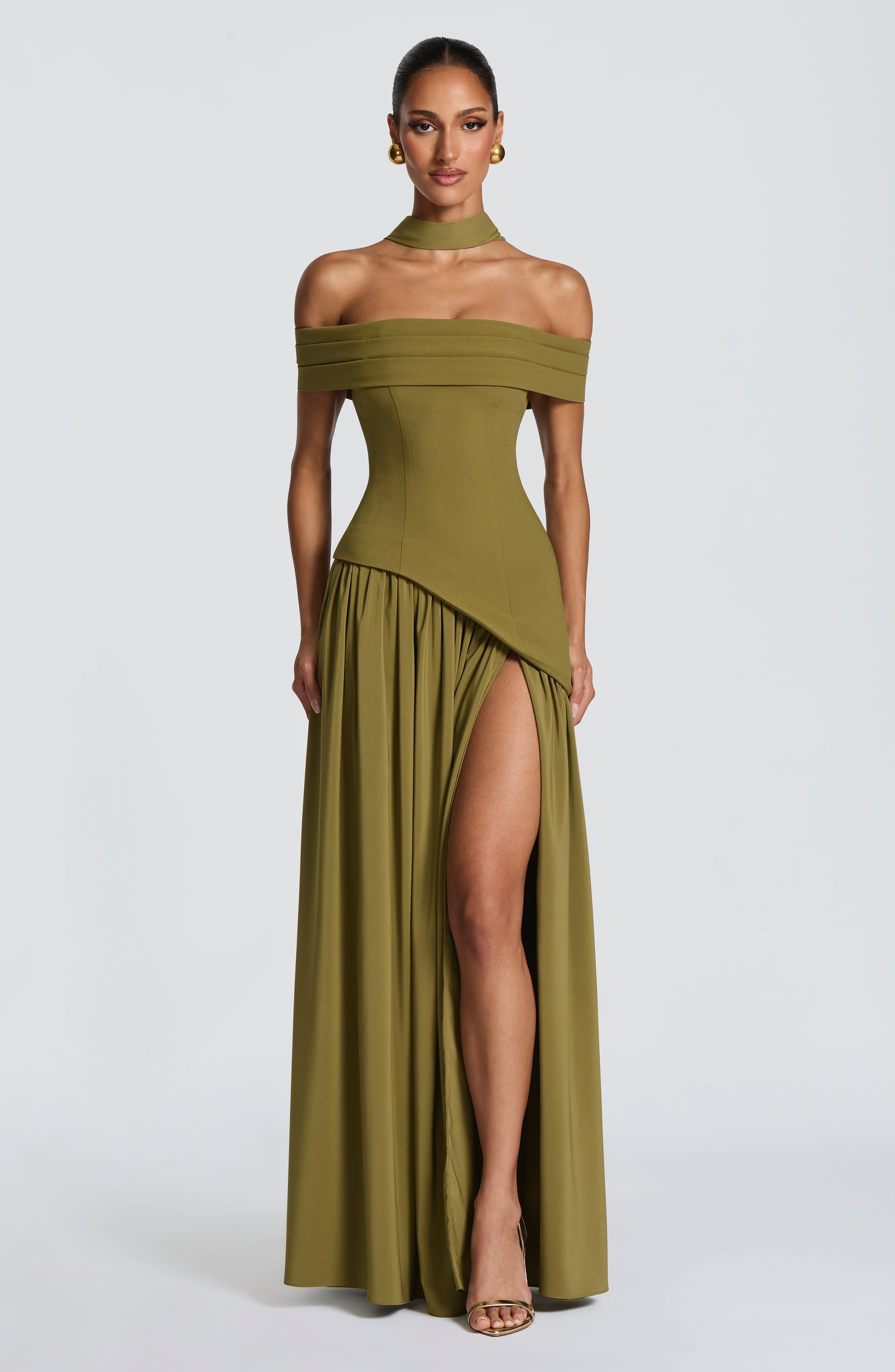 Delilah Maxi Dress - Deep Olive Ryvelle