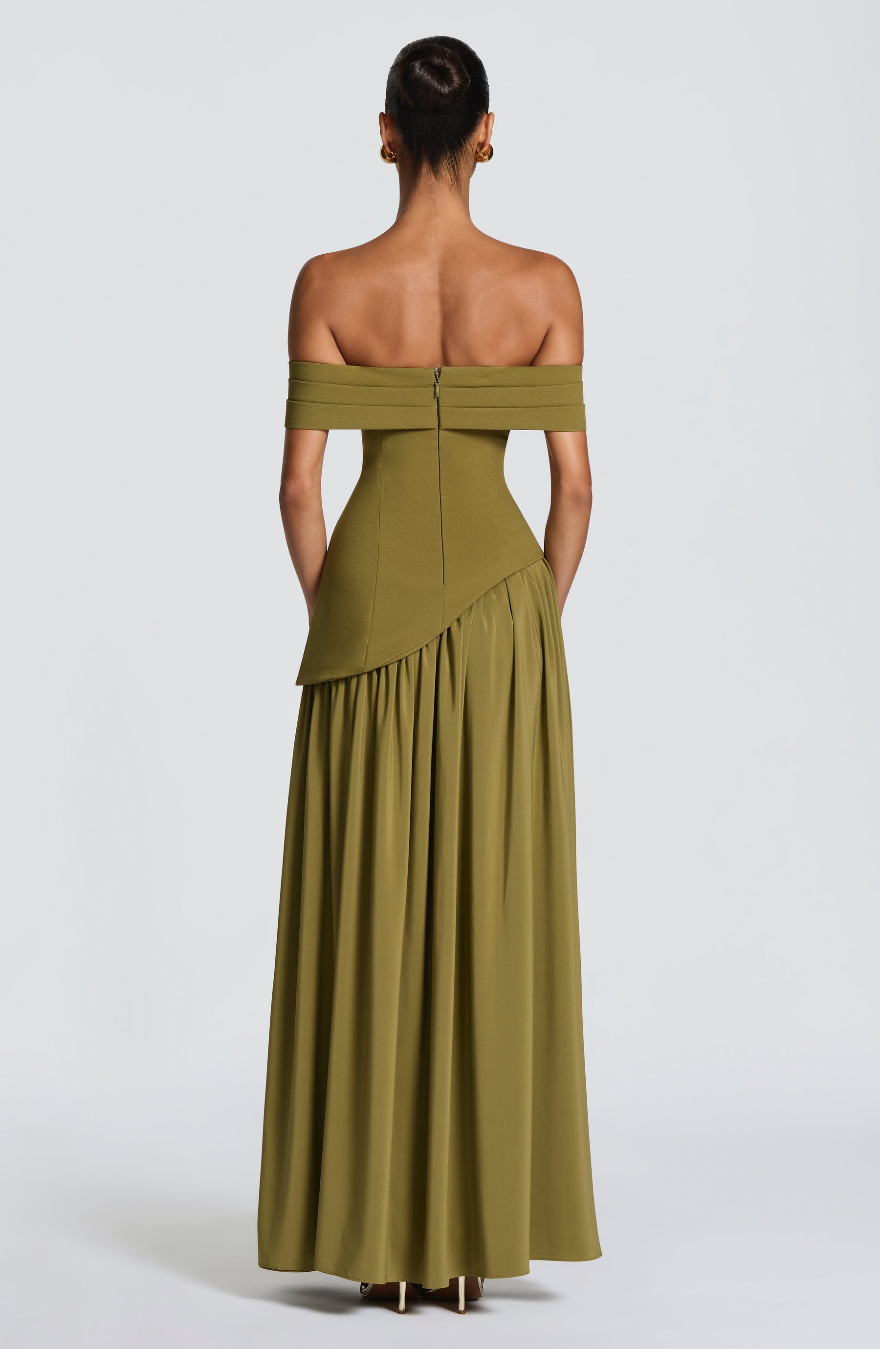 Delilah Maxi Dress - Deep Olive Ryvelle