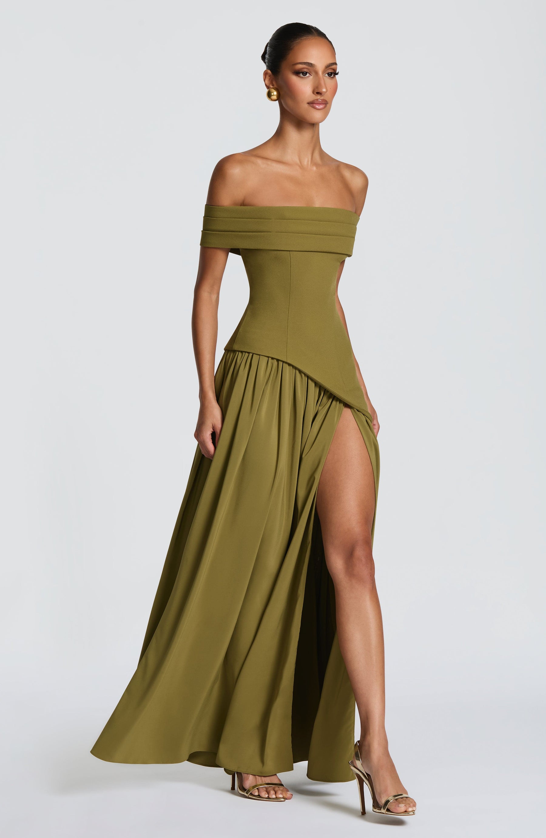 Delilah Maxi Dress - Deep Olive Ryvelle