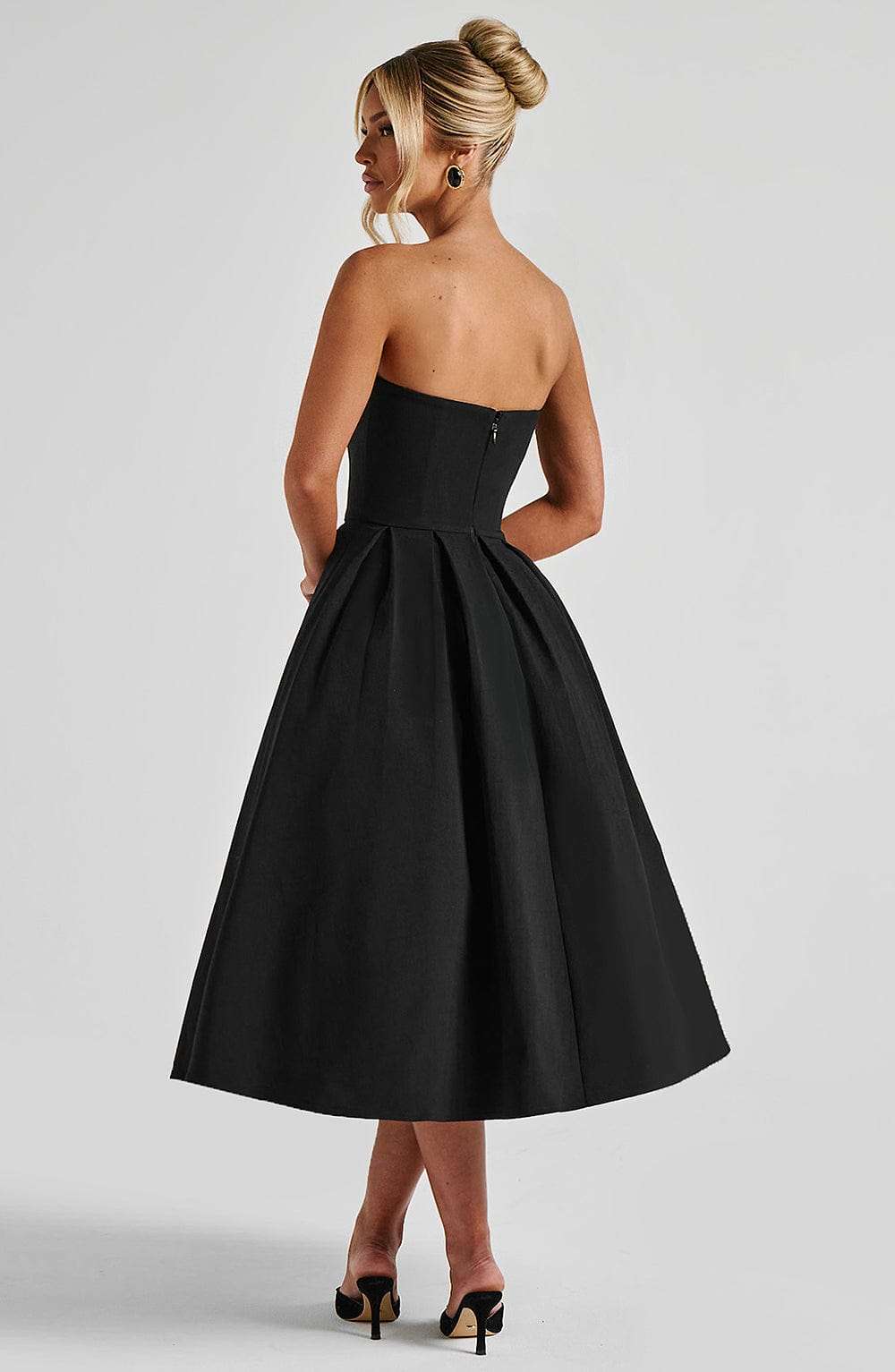 Edith Midi Dress - Black Ryvelle