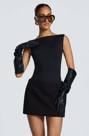 Edna Mini Skirt - Black Ryvelle