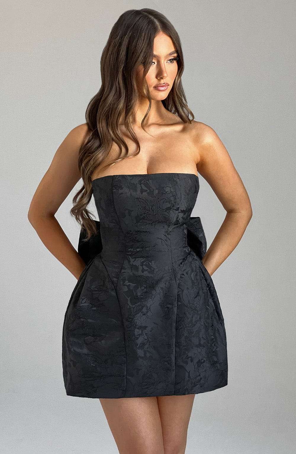 Elenora Mini Dress - Black Ryvelle