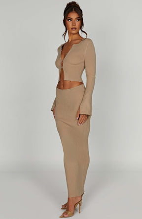 Elia Maxi Skirt - Beige Ryvelle