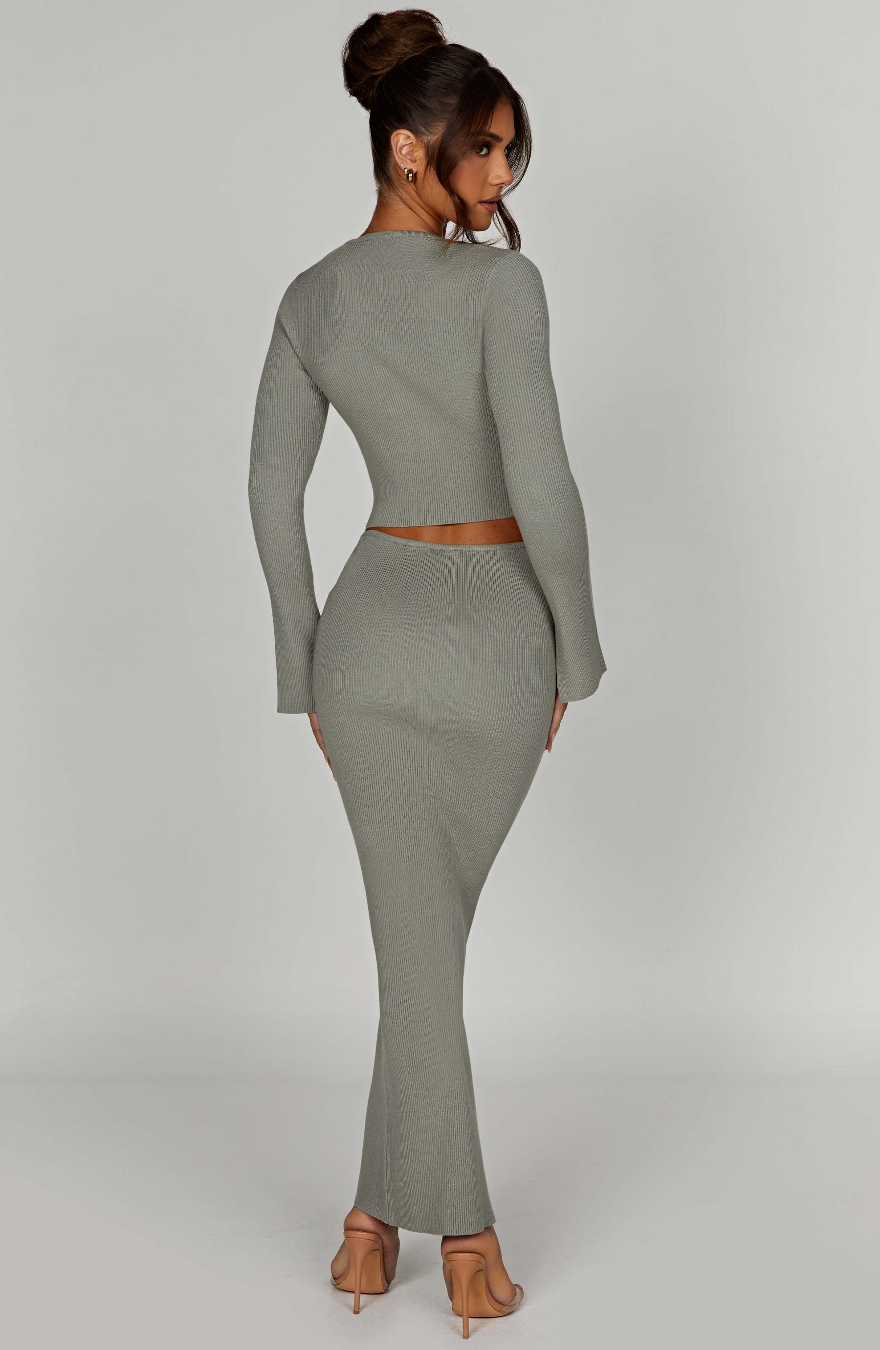 Elia Maxi Skirt - Khaki Ryvelle