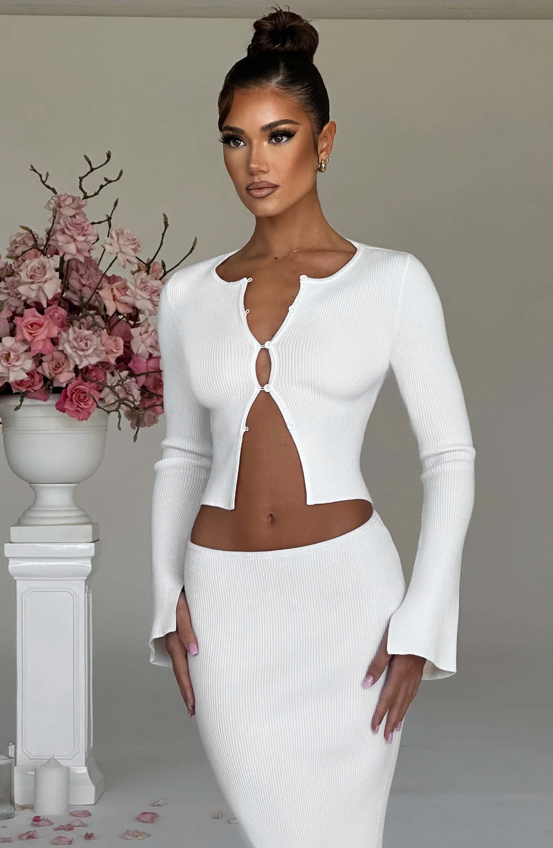 Elia Maxi Skirt - White Ryvelle