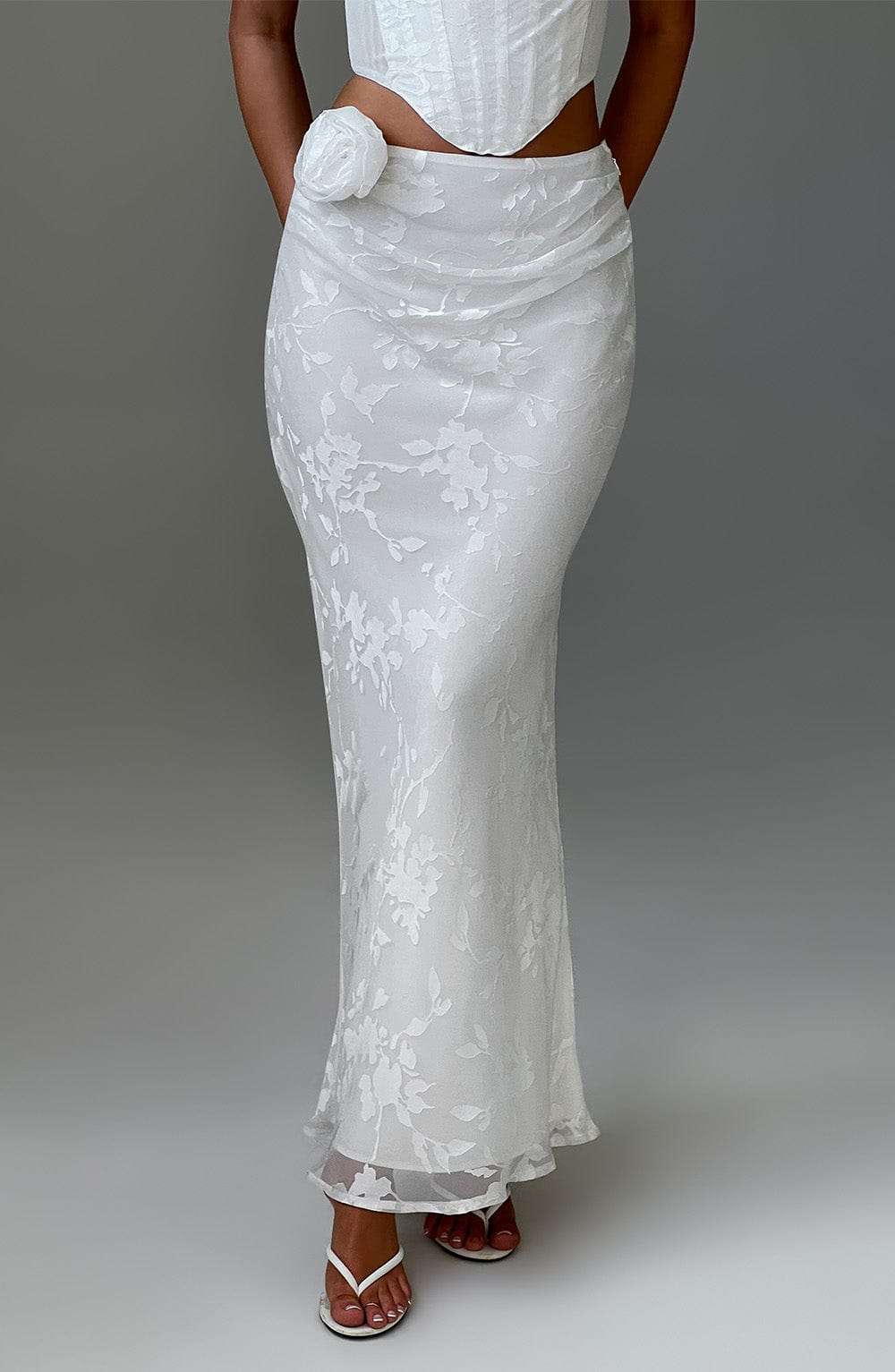 Elizabeth Maxi Skirt - Ivory Ryvelle