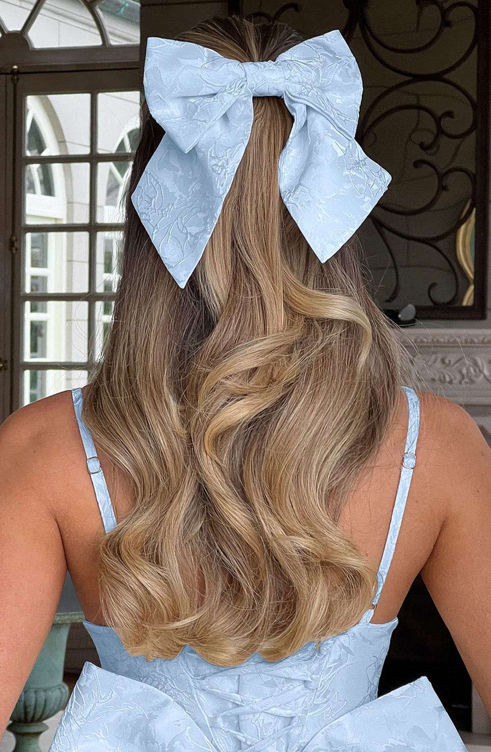 Elsa Bow - Blue Ryvelle