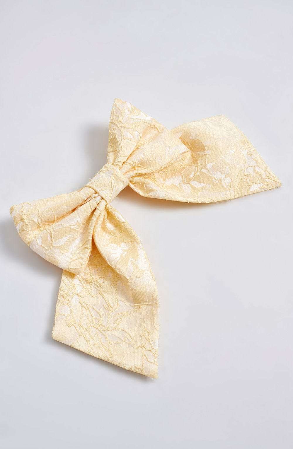 Elsa Bow - Buttercup Ryvelle