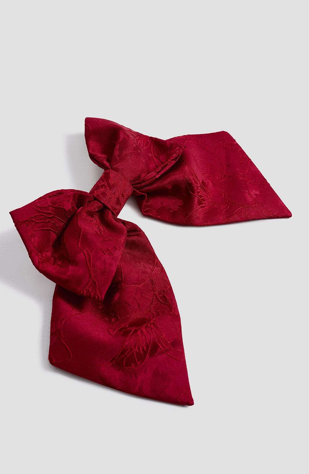 Elsa Bow - Red Ryvelle