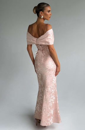 Emberly Maxi Dress - Soft Peach Ryvelle