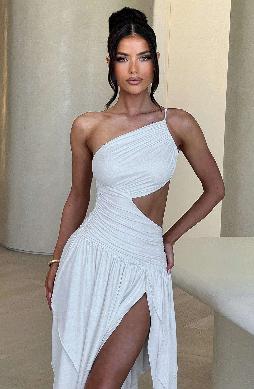 Emeline Midi Dress - White Ryvelle