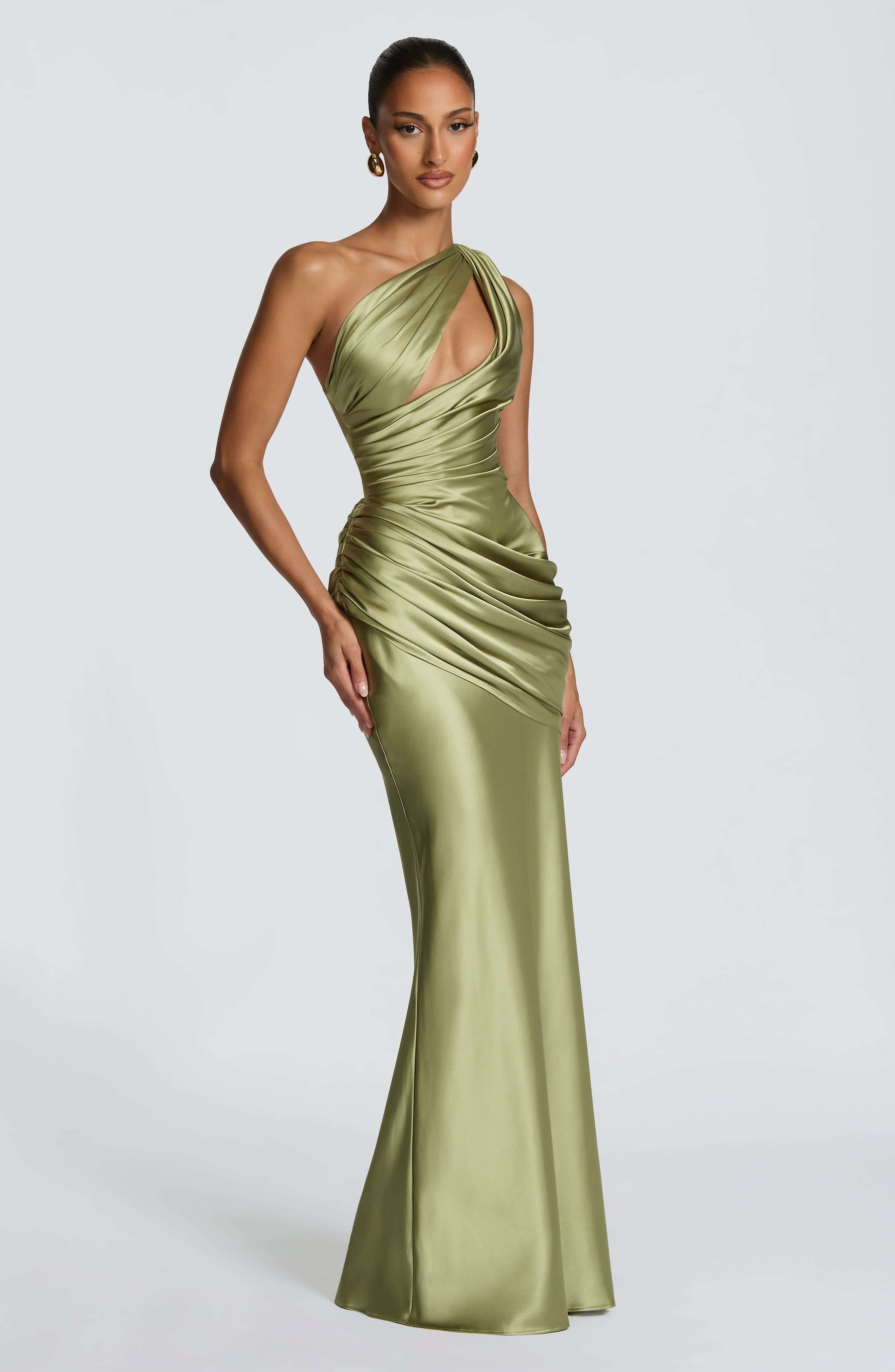 Emina Maxi Dress - Light Olive Ryvelle