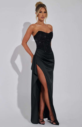 Emrielle Maxi Dress - Black Ryvelle