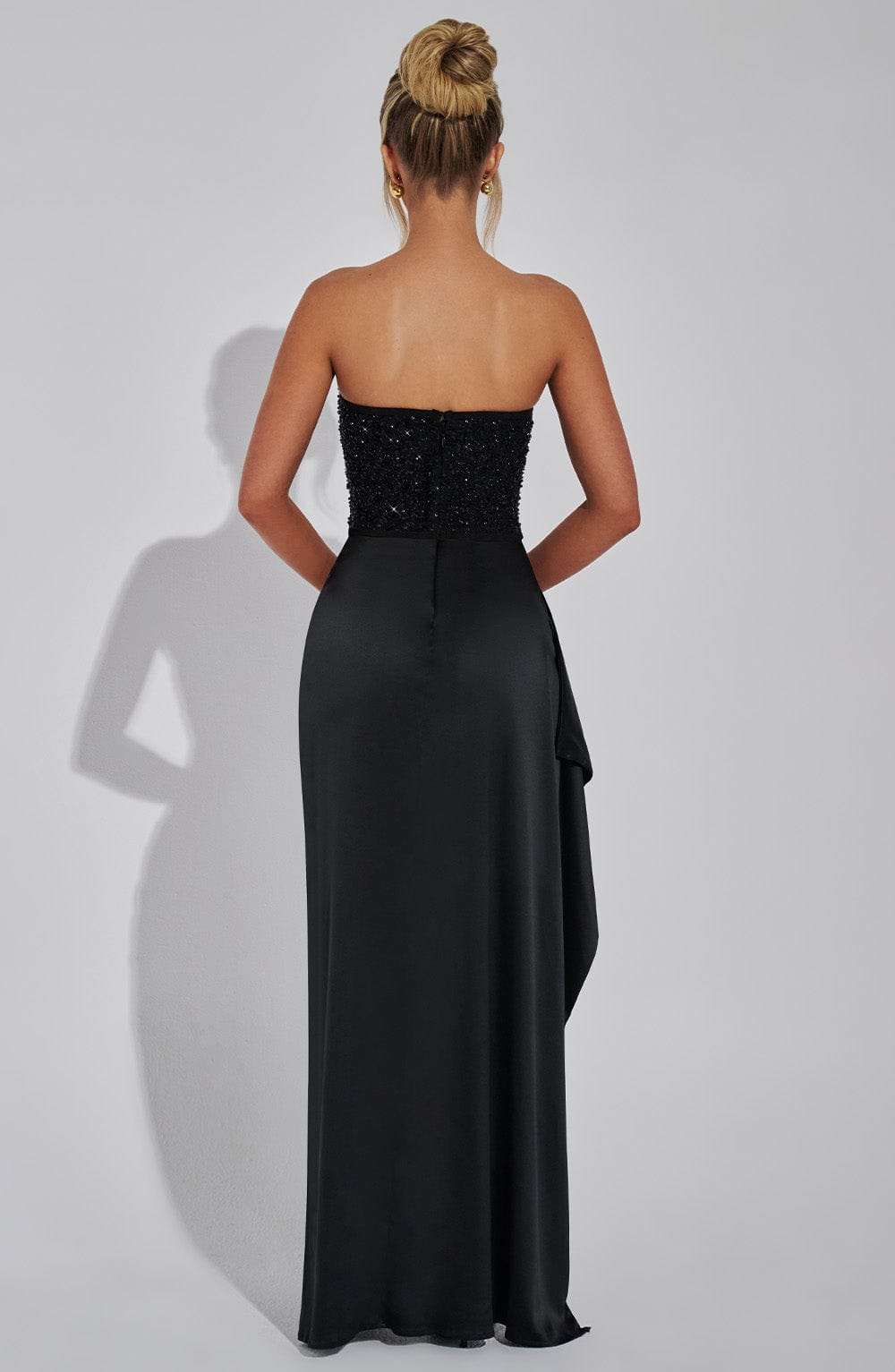 Emrielle Maxi Dress - Black Ryvelle