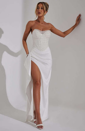 Emrielle Maxi Dress - Ivory Ryvelle