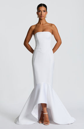 Emryn Gown - Ivory Ryvelle