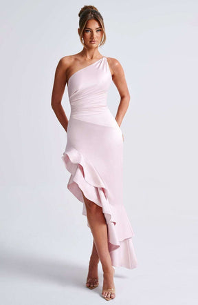 Esmeraya Maxi Dress - Blush Ryvelle