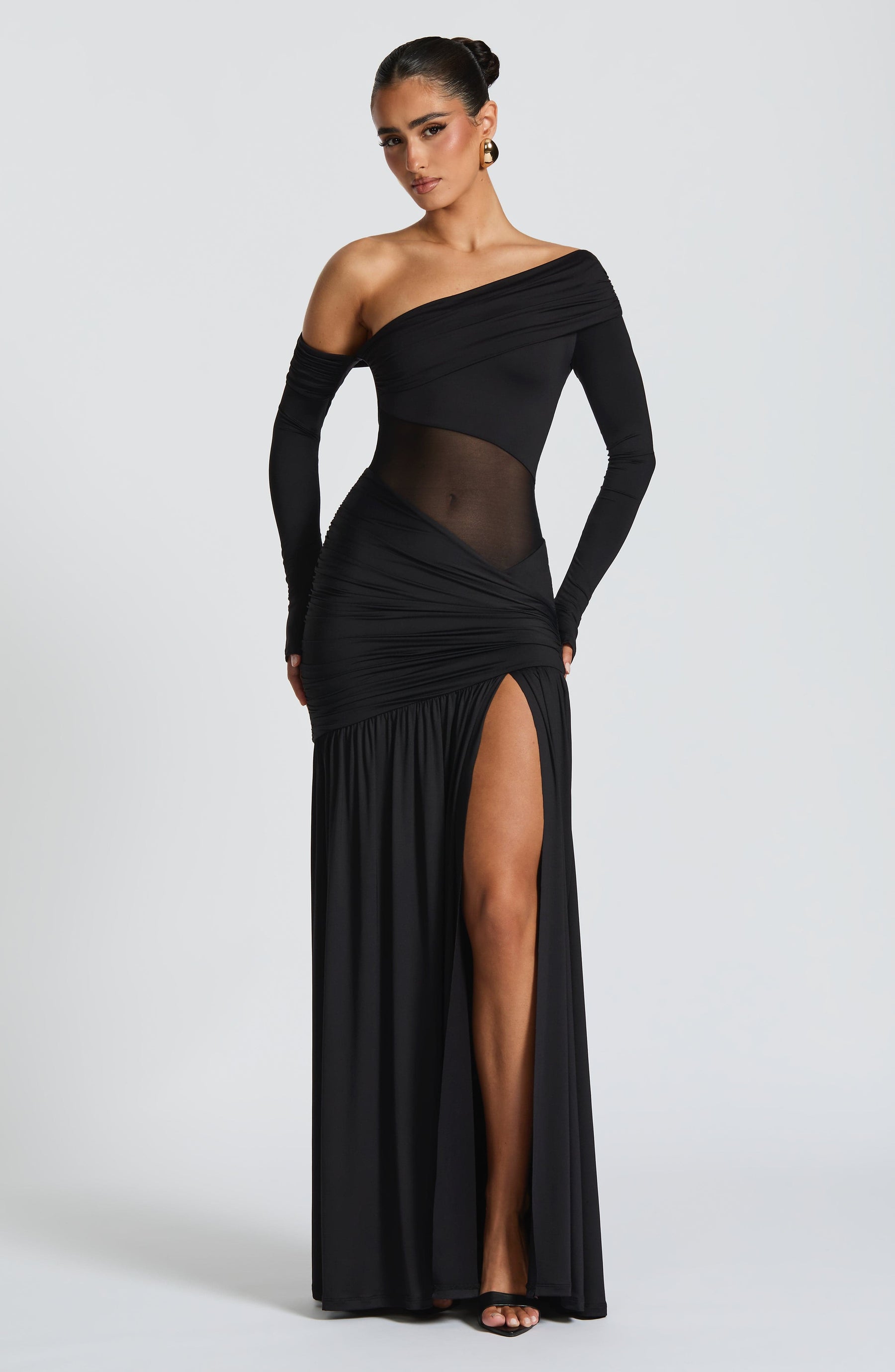 Ettalie Maxi Dress - Black Ryvelle