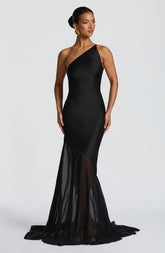 Fable Gown - Black Ryvelle