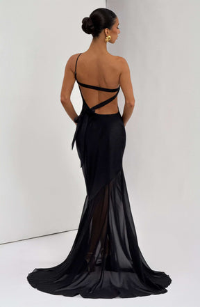 Fable Gown - Black Ryvelle